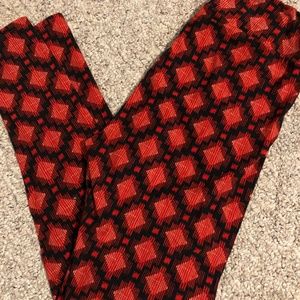 LuLaRoe - TC Red & Black Leggings